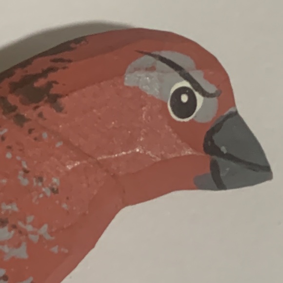 Hand Painted Luibellerie  Canada Wooden Bird Brooch - Picture 7 of 8